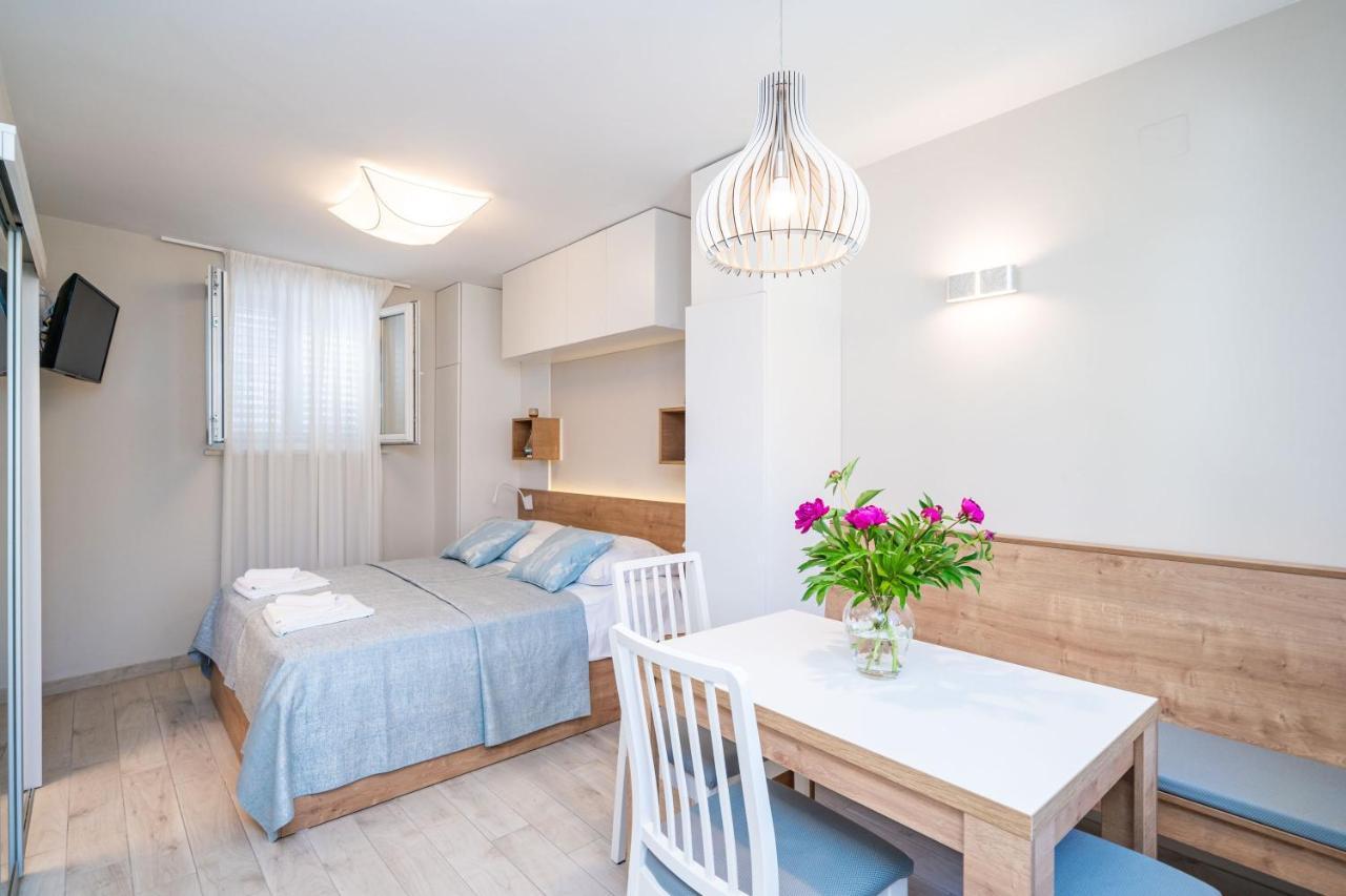 Studio Apartment Lapad Dubrovnik Exterior photo